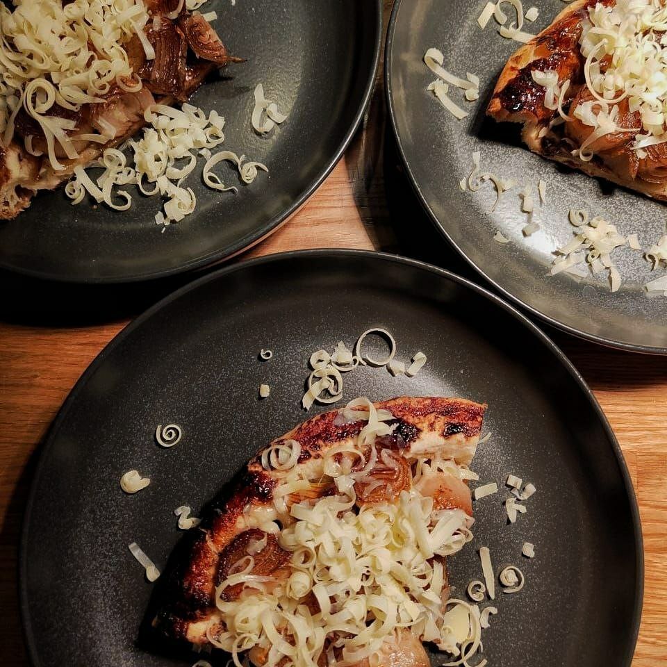 Луковый пирог