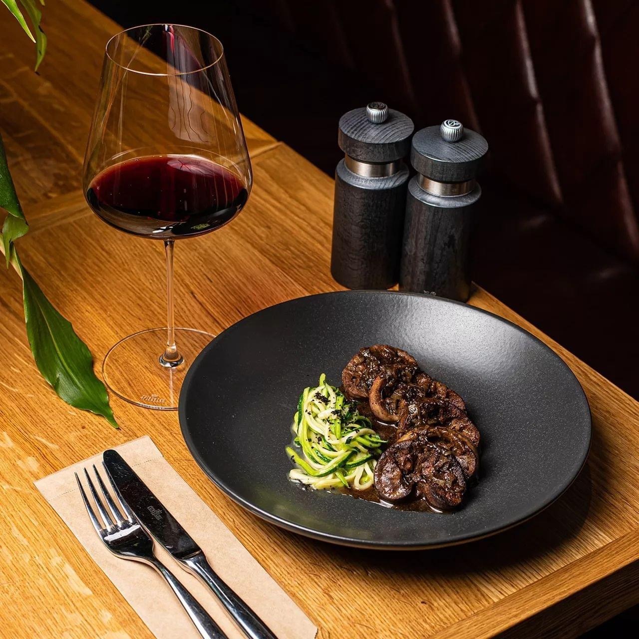 Почки ягненка в хересе