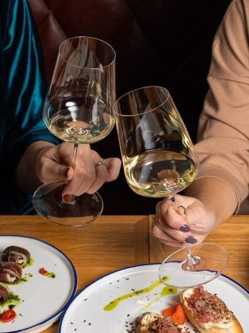 Сегодня день рождения отмечает Шардоне