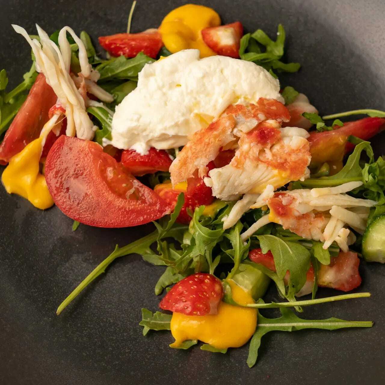 «Всем попробовать пора бы, как вкусны и нежны крабы»